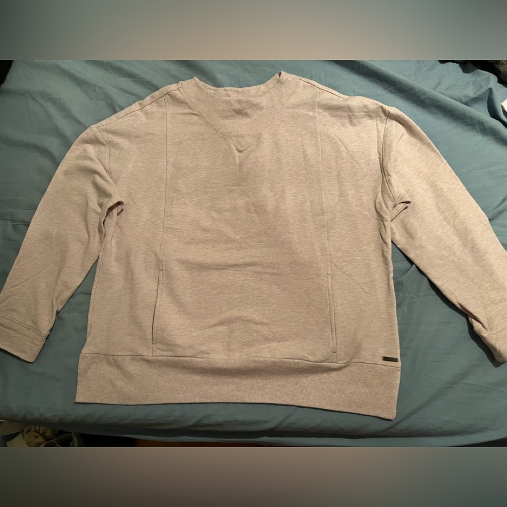 Women’s pink Hybo top size XL